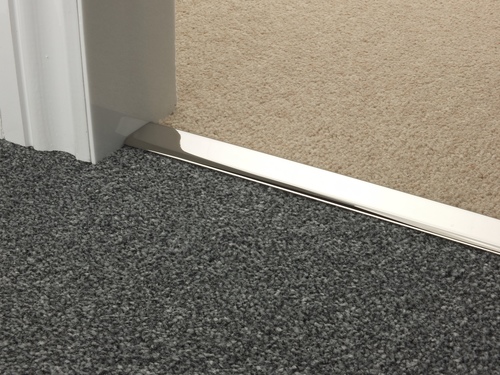 door_bar_chrome_doublez_carpet_carpet (1)